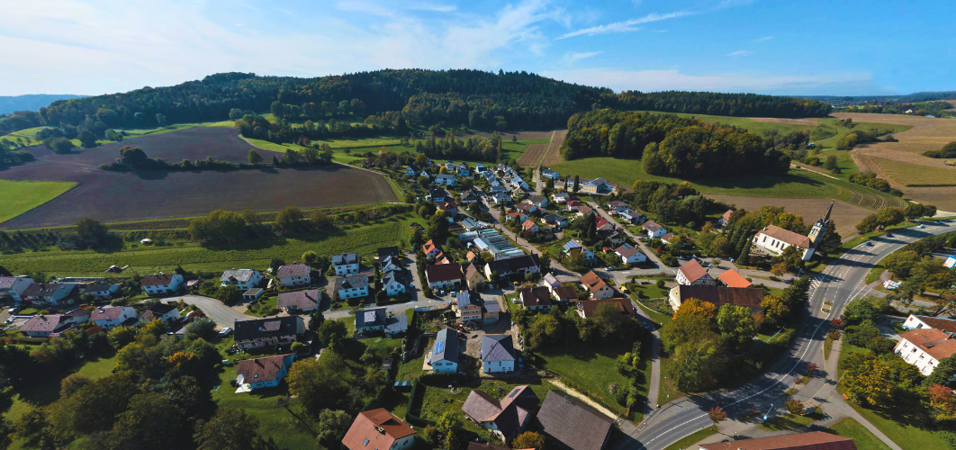 Lufaufnahme vom Ortsteil Hindelwangen Lufaufnahme vom Ortsteil Hindelwangen